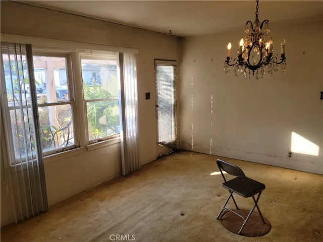 3805 Linden Avenue, Long Beach, California 90807