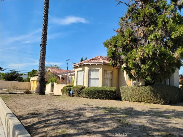 3805 Linden Avenue, Long Beach, California 90807