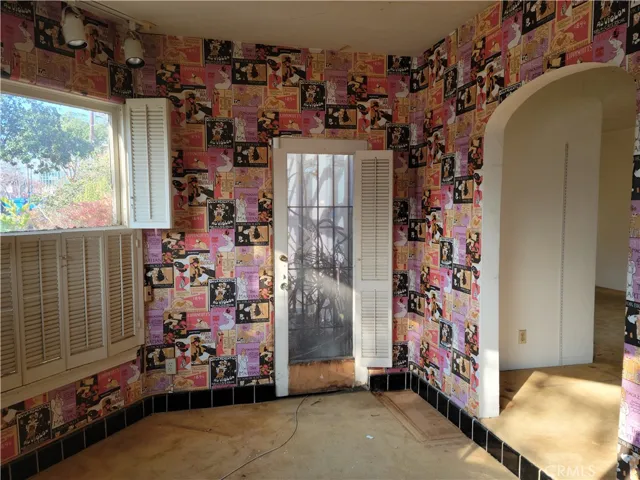3805 Linden Avenue, Long Beach, California 90807