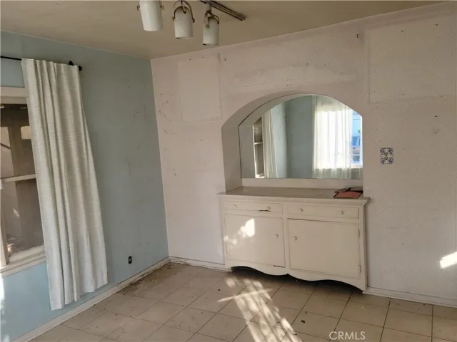 Breakfast room