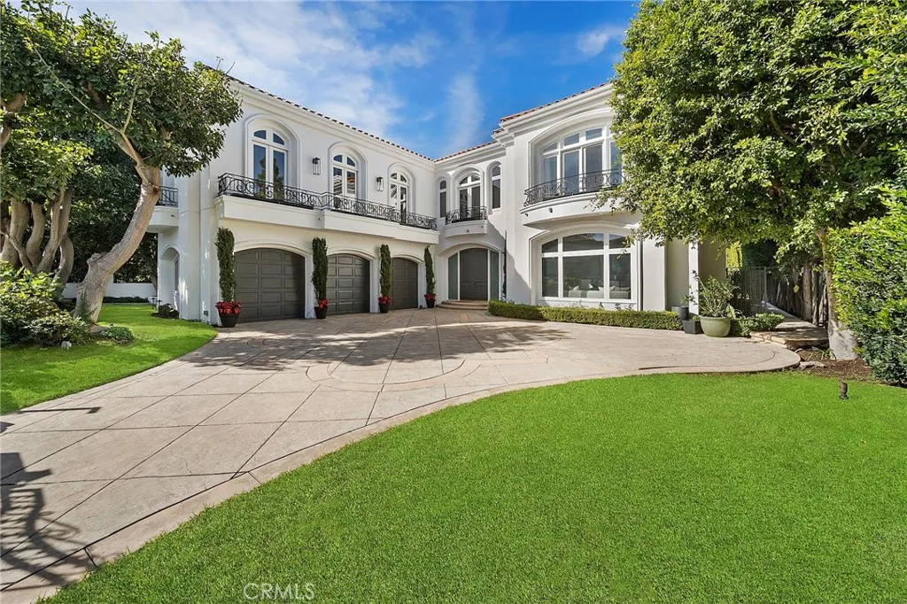 11709 Wetherby Lane, Los Angeles, California 90077 home-pic-42