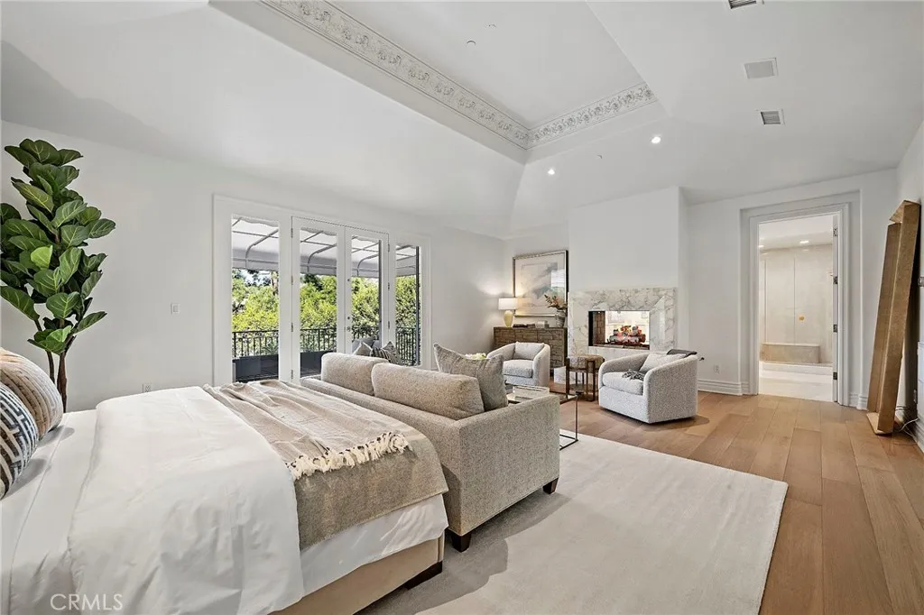 11709 Wetherby Lane, Los Angeles, California 90077 home-pic-28