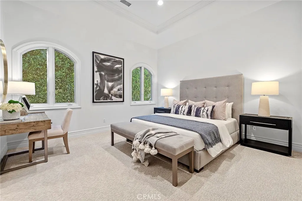 11709 Wetherby Lane, Los Angeles, California 90077 home-pic-23