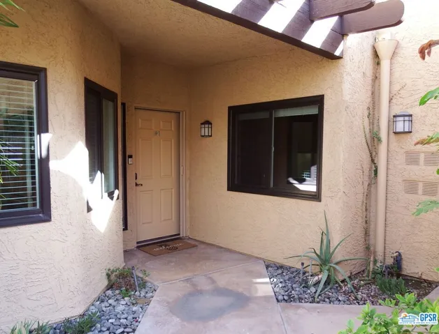 2345 S Cherokee Way 82, Palm Springs, California 92264