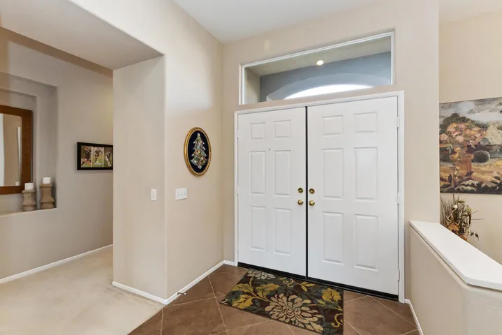 005_Foyer