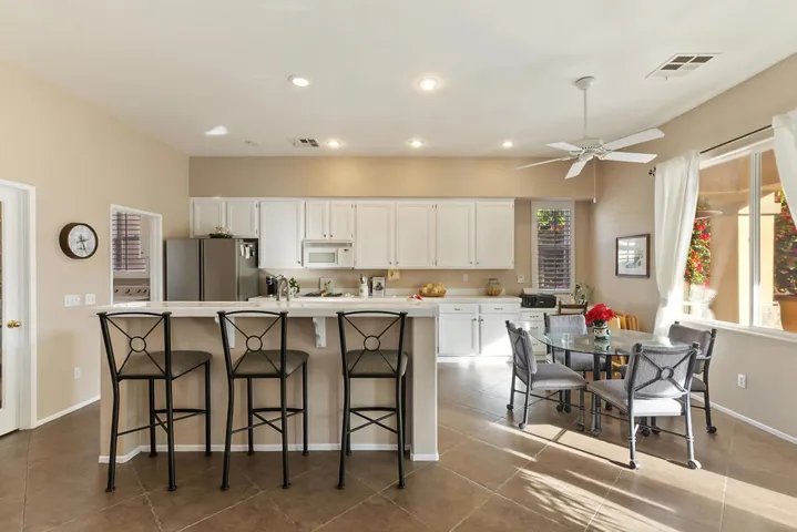 012_KitchenDining
