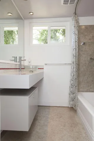 74534 Peppertree Drive - Guest Bathroom