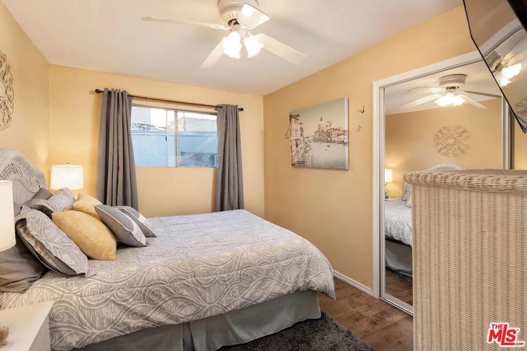 6021 Romaine Street, California home-pic-16