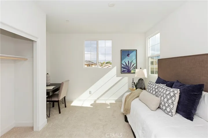 415 Harding Circle, Corona, California 92879