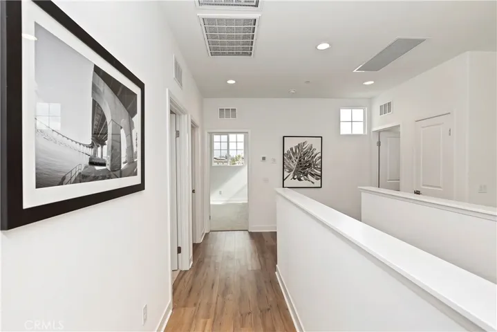 415 Harding Circle, Corona, California 92879