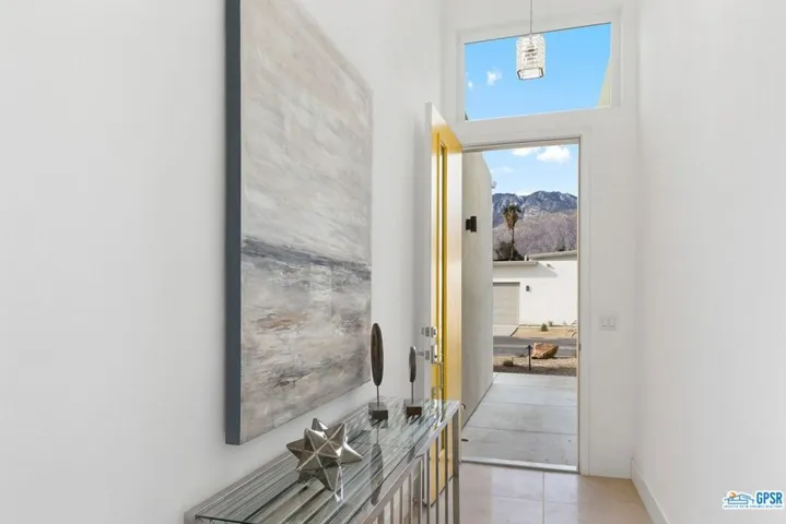 760 S Palm Avenue, Palm Springs, California 92264