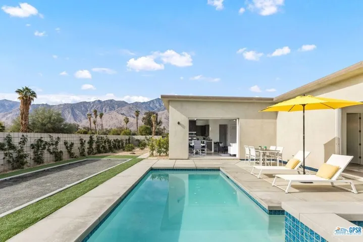 760 S Palm Avenue, Palm Springs, California 92264