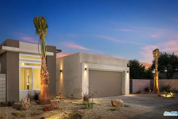 760 S Palm Avenue, Palm Springs, California 92264