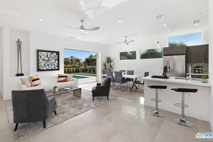 760 S Palm Avenue, Palm Springs, California 92264