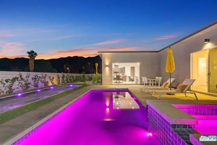 760 S Palm Avenue, Palm Springs, California 92264