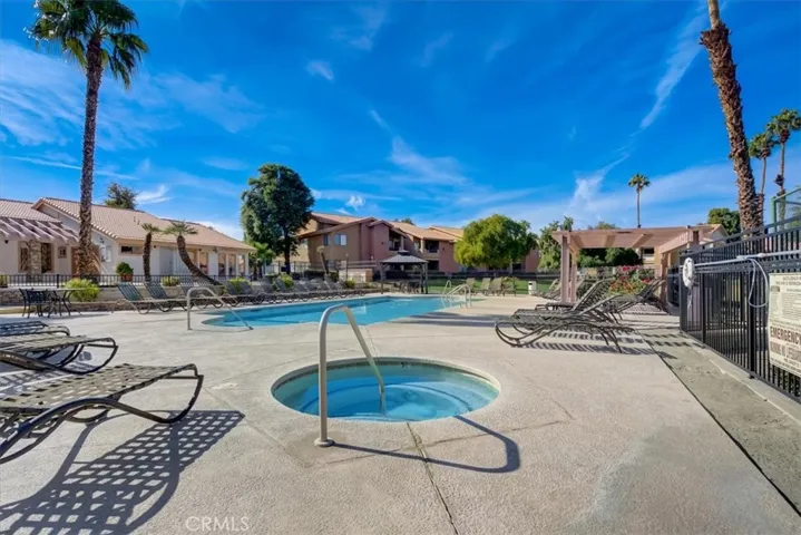 78650 Avenue 42 1603, Bermuda Dunes, California 92203