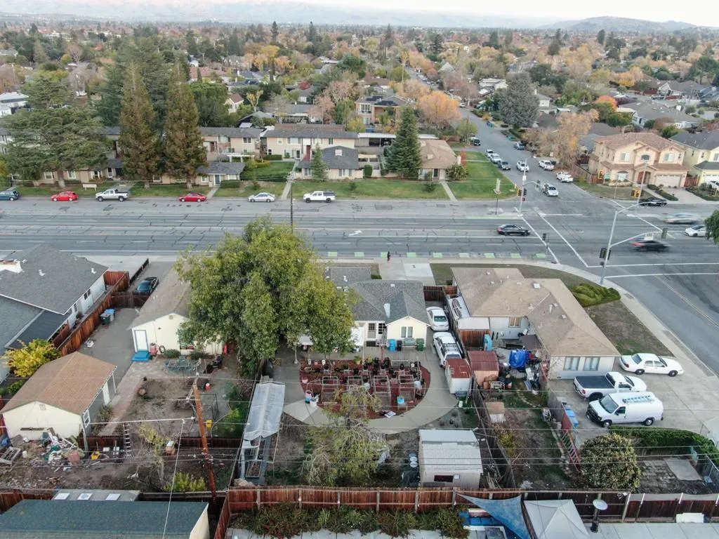 14541 Union Avenue, San Jose, California 95124 home-pic-3