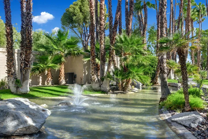 STREAM AND FOUNTAIN MLS
