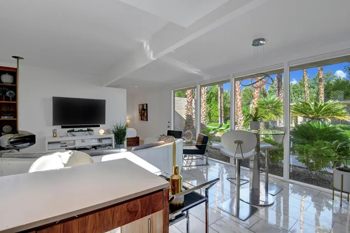 KITCHEN OUT MLS
