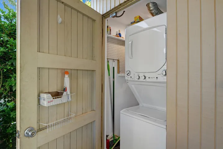 BACK PATIO LAUNDRY CLOSET MLS