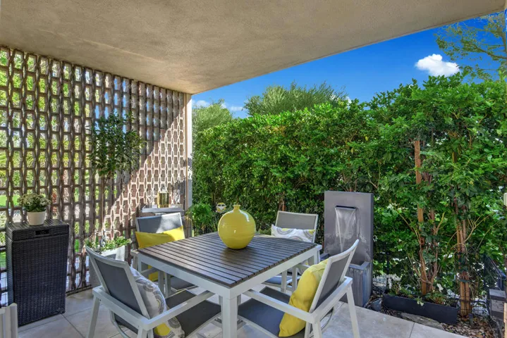 BACK DINING PATIO MLS