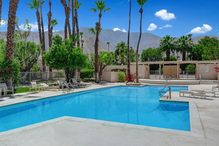 POOL TO MOUNTAINS ANGLED MLS