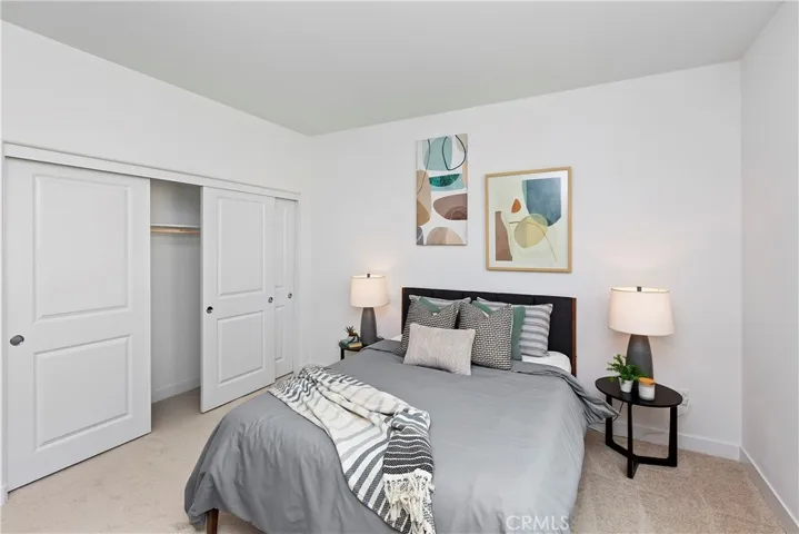 404 Harding Circle, Corona, California 92879