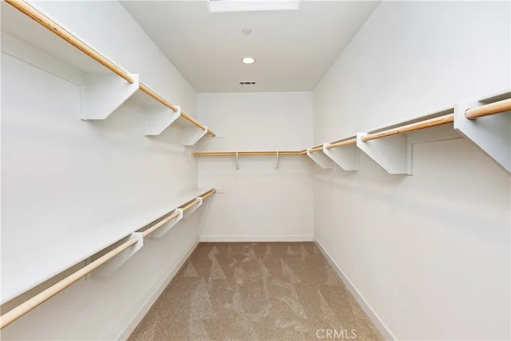 404 Harding Circle, Corona, California 92879
