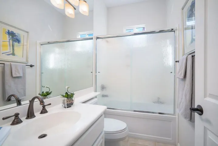 38-web-or-mls-JMUlrich_2021_038