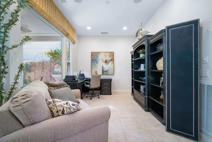 41-web-or-mls-JMUlrich_2021_041