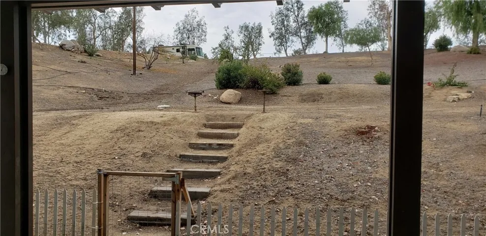 18643 Sussex Road, Riverside, California 92504