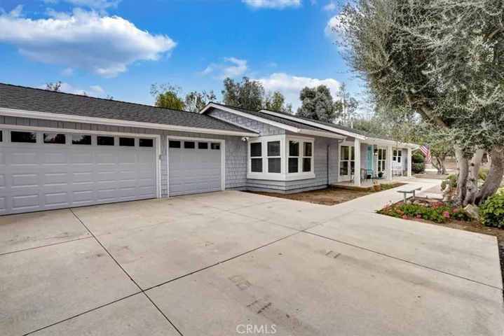 18643 Sussex Road, Riverside, California 92504