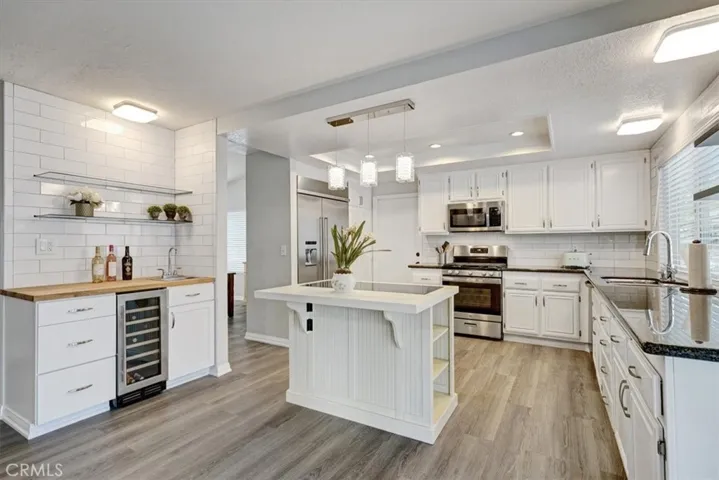 18643 Sussex Road, Riverside, California 92504