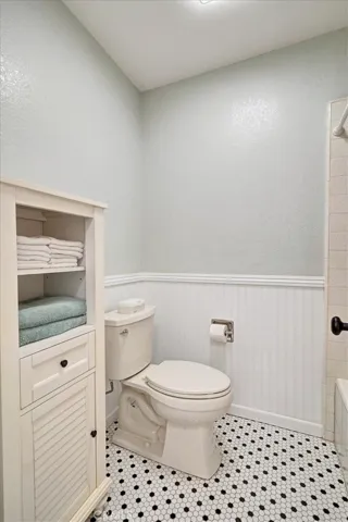18643 Sussex Road, Riverside, California 92504