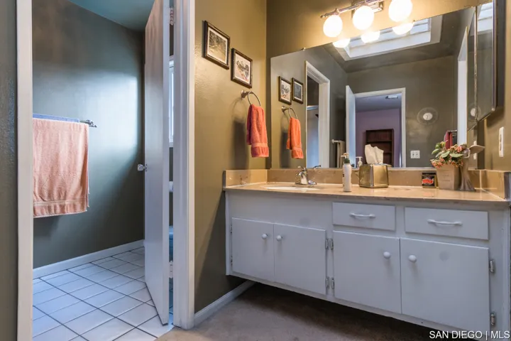 Upstairs Bathroom.