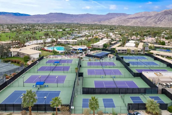 29-web-or-mls-5-web-or-mls-FairwayFinal_