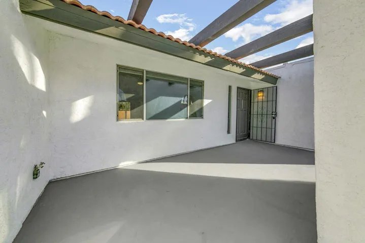 05 FRONT PORCH MLS