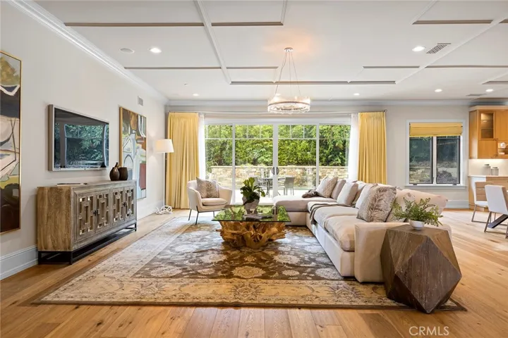 1421 N Baldwin Avenue, Arcadia, California 91006