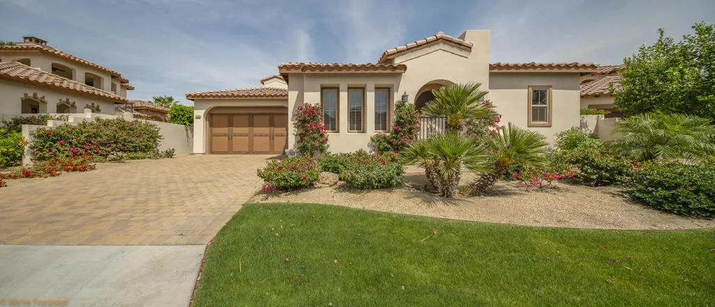 Front Pano-1