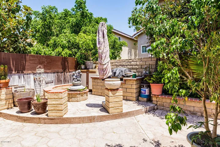 926 Paseo Ortega Oxnard CA-023-24-Back Y