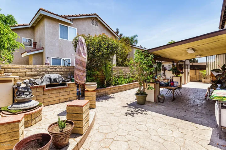 926 Paseo Ortega Oxnard CA-024-22-Back Y