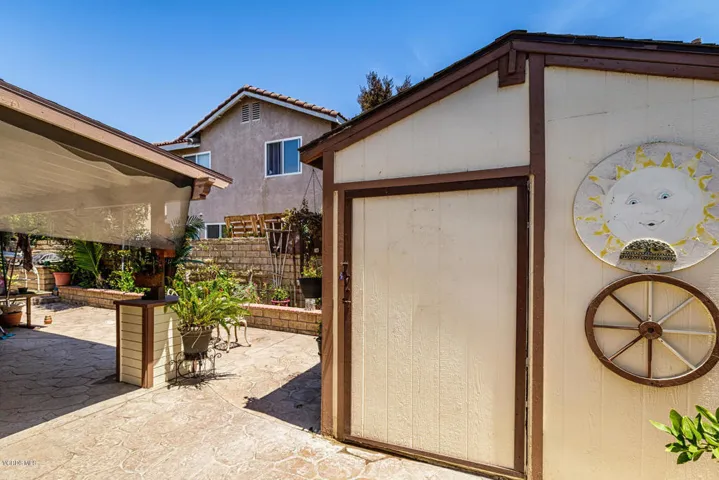 926 Paseo Ortega Oxnard CA-026-12-Back Y