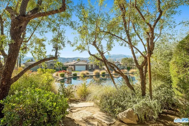 37 Shoreline Drive, Rancho Mirage, California 92270