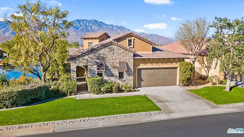 37 Shoreline Drive, Rancho Mirage, California 92270