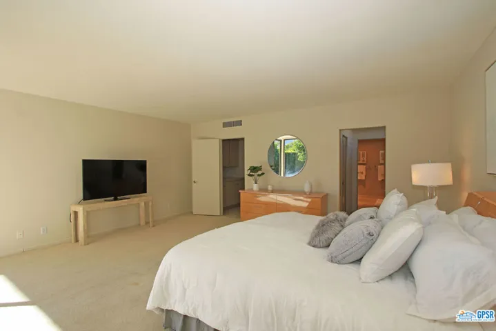 2142 S Toledo Avenue, Palm Springs, California 92264
