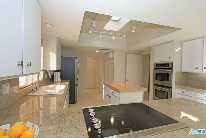2142 S Toledo Avenue, Palm Springs, California 92264