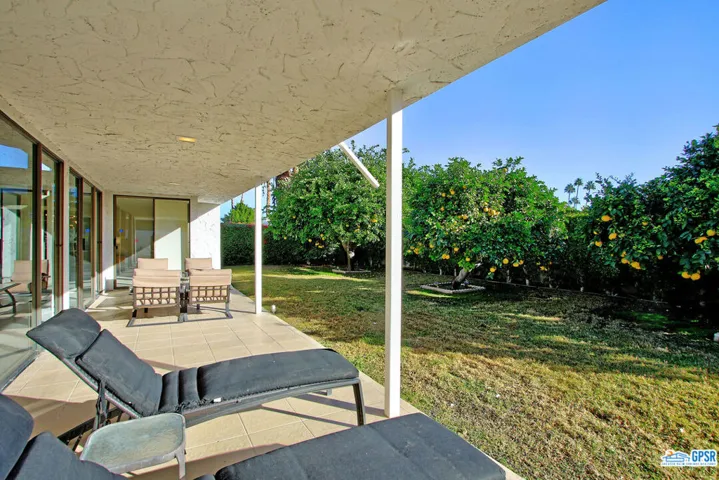 2142 S Toledo Avenue, Palm Springs, California 92264