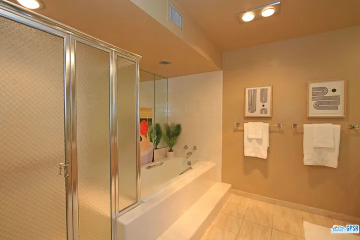 2142 S Toledo Avenue, Palm Springs, California 92264