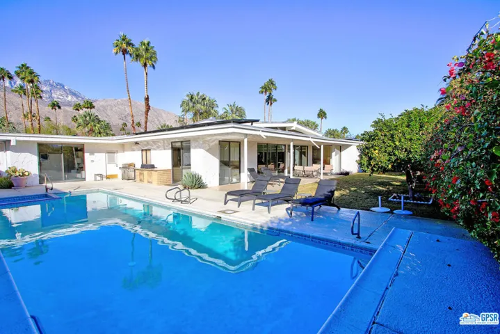 2142 S Toledo Avenue, Palm Springs, California 92264