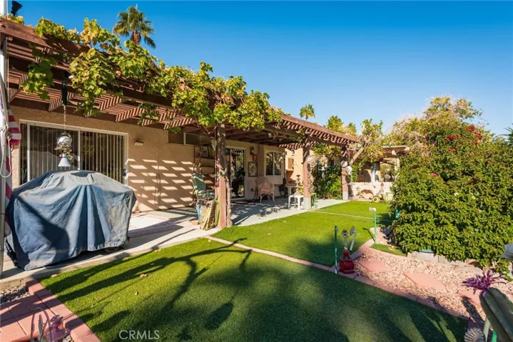 40932 Flying Sea Road, Palm Desert, California 92211